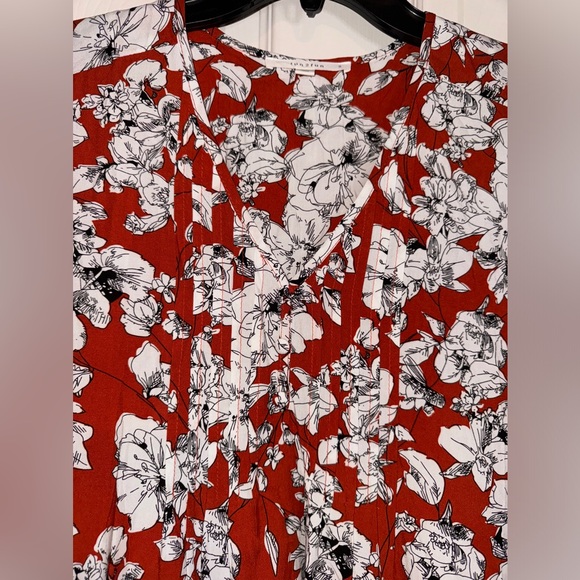 🪷NWOT! Floral Pleat Front Boho Blouse - Picture 5 of 8